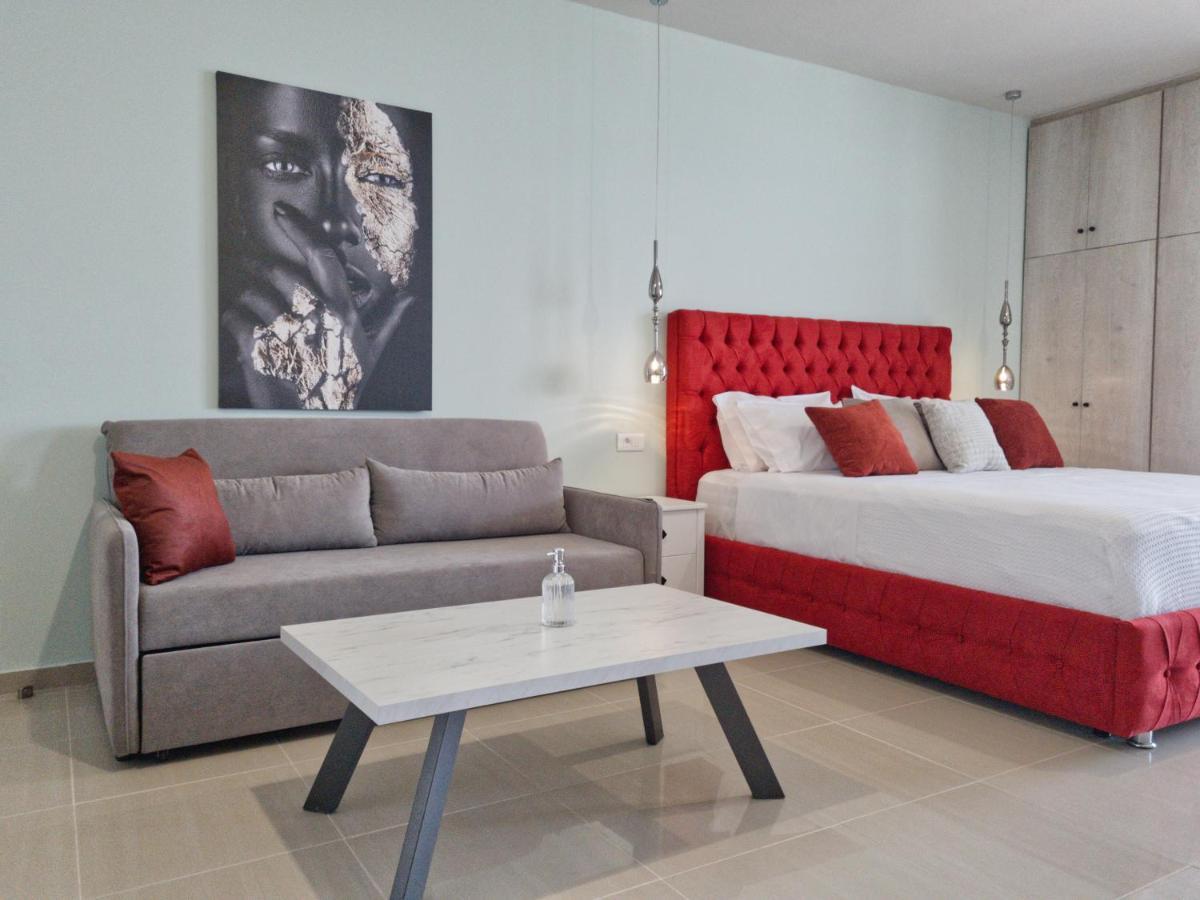 Epipleon Luxury Suites -102- Δωμάτιο 45Τμ Με Βεράντα 35Τμ Μπροστά Στη Θάλασσα Nafpaktos Zewnętrze zdjęcie