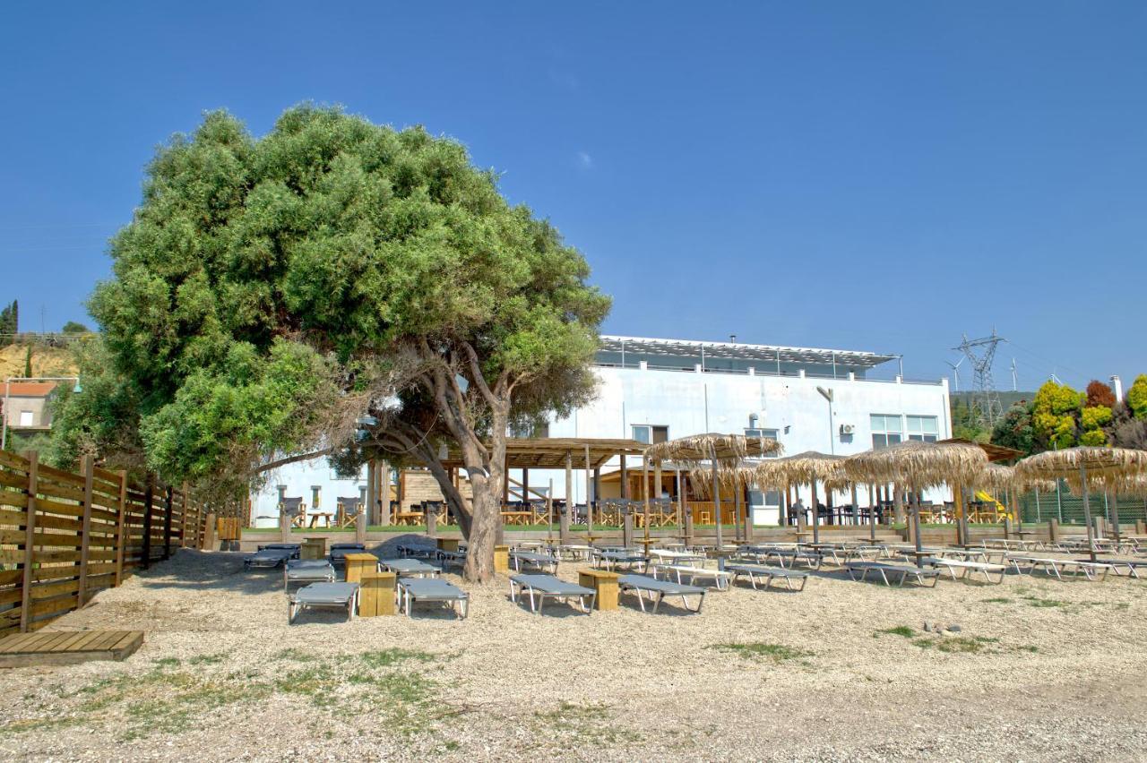 Epipleon Luxury Suites -102- Δωμάτιο 45Τμ Με Βεράντα 35Τμ Μπροστά Στη Θάλασσα Nafpaktos Zewnętrze zdjęcie
